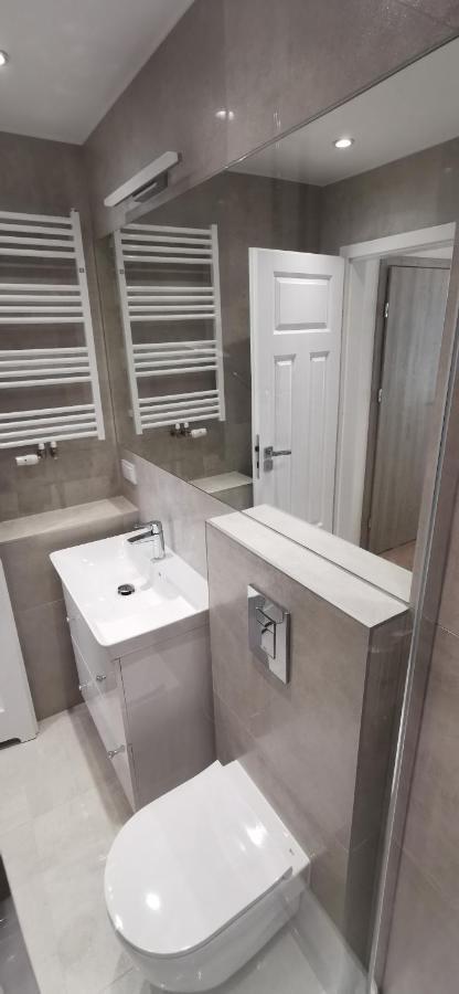 Wow Flou Przystan Letnica Apartamenty 700M Plaza Гданськ Екстер'єр фото