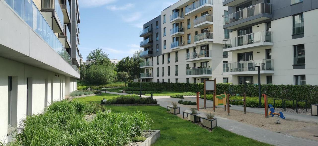 Wow Flou Przystan Letnica Apartamenty 700M Plaza Гданськ Екстер'єр фото